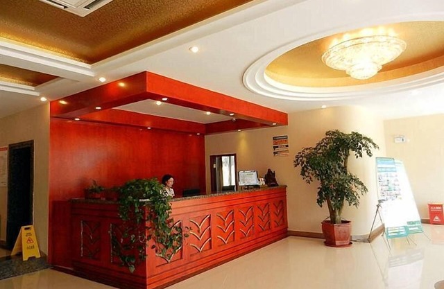GreenTree Inn Yangzhou South Xindu Road Trade City Express Hotel