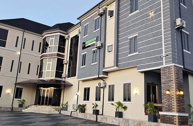 Greenview Hotel and Apartment