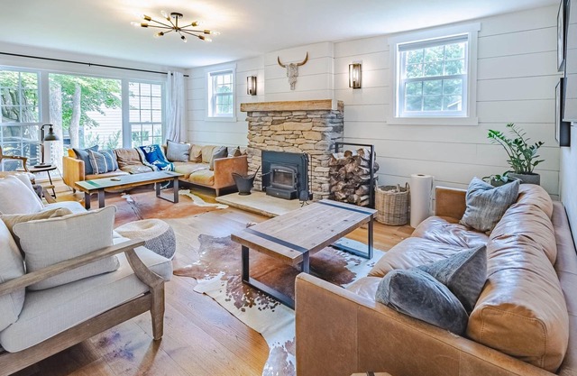 Grey Owl - Bright 5 Bedroom Cottage