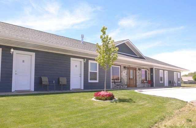 Greystone Crossing Suite #8