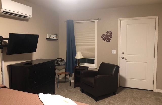 Greystone Crossing Suite #10