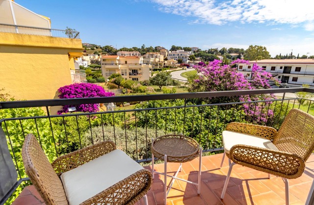 Grifeu 18 Apartment with terrace and views