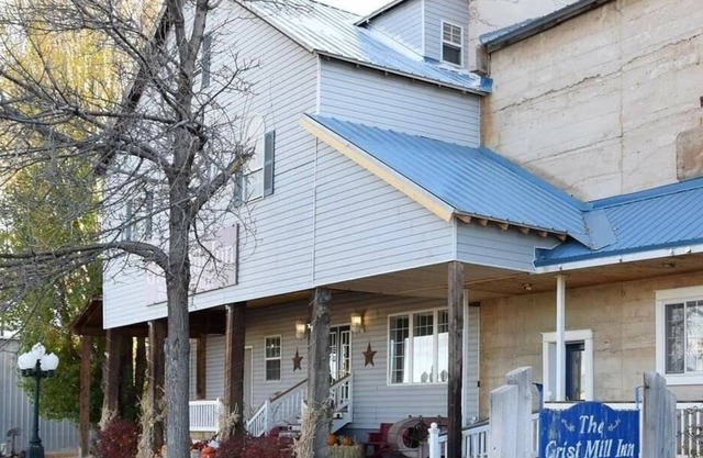 Grist Mill Inn