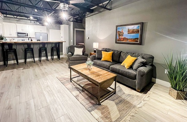 Ground-floor apartment with updated interior, communal patio, & firepit