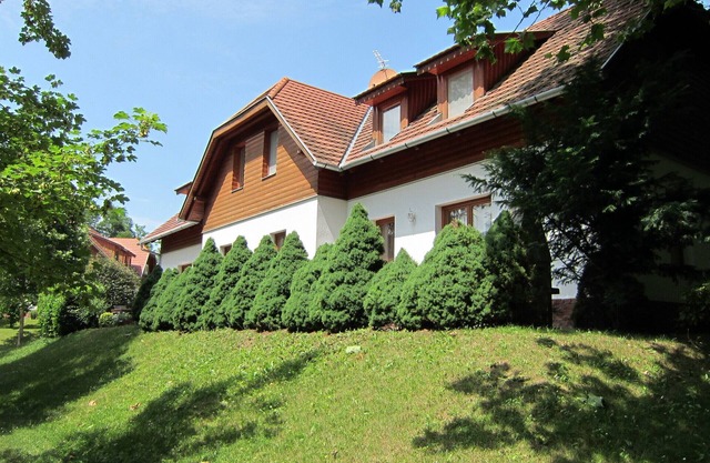 Erdgeschosswohnung mit großer Terrasse