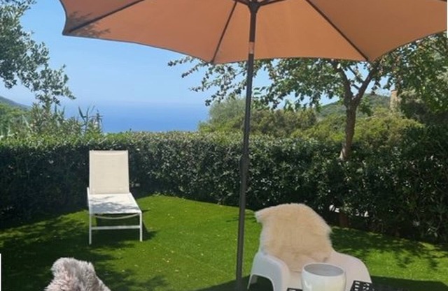 Erdgeschoss-Wohnung 3 Zimmer mit Klimaanlage und Parkplatz in der Nähe von Ajaccio