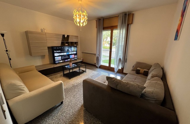 Ground floor apartment near the airport.