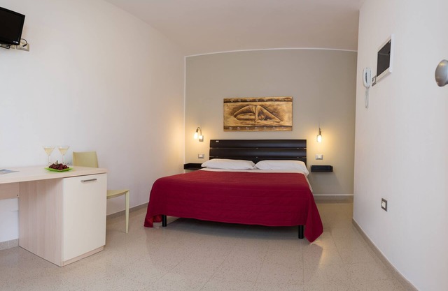Doppelzimmer im Erdgeschoss in „Donnosanto Residenz“