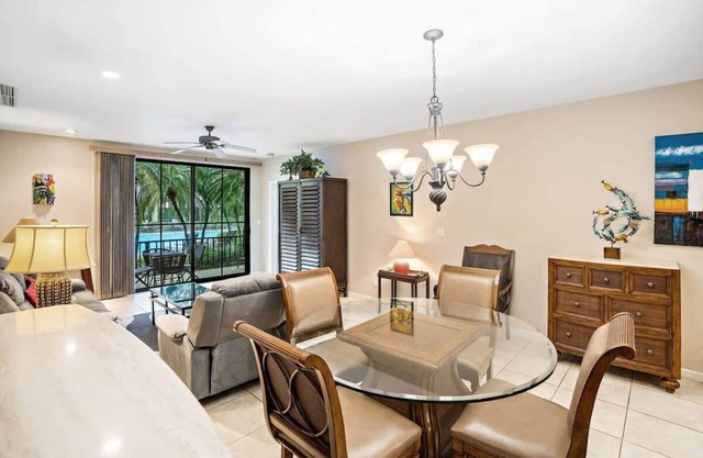 Pacifico L103 - Pristine 2bed / 2bath - Poolside, 1st Floor - Alles zu Fuß erreichbar!