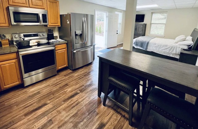 Ground Level Studio Apartment