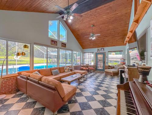 Groups-hot Tub -pool- Private-4 Baths