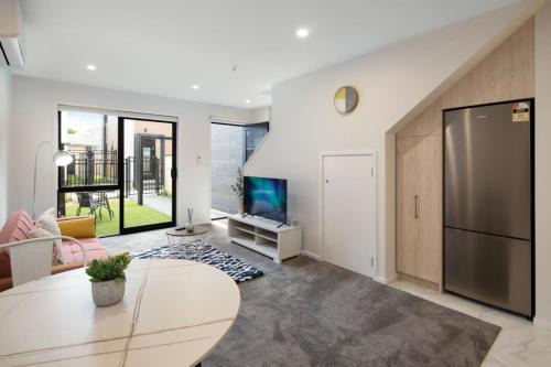 Groveview Oasis 1BR Retreat