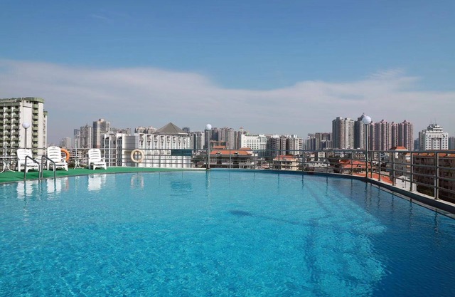 Guangdong Victory Hotel - Free shuttle bus to exhibition center during Canton Fair