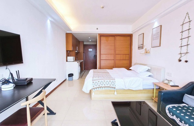 Guangzhou Uhome International Apartment