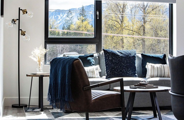 Guest Favourite Condo minutes from Resort & Downtown
