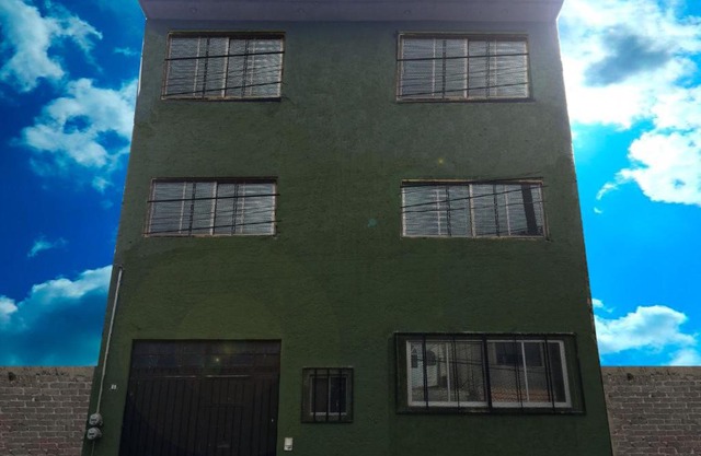 Guest Green