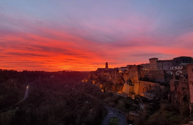 Guest Home, private apartment in the historic center of Pitigliano