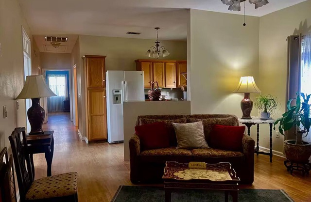 Guest House - Cressy House B&B