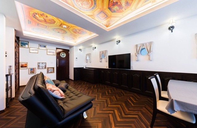 GÄSTEHAUS-ENTDECKUNGSSCHIFF