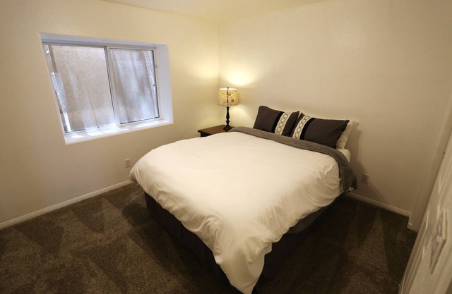 Guest house in Boulder City, NV -Close to the Hoover Dam and Historical downtown