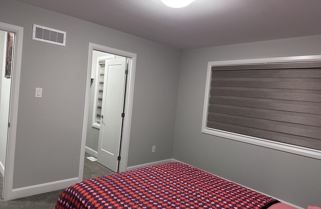 Guest house in Russel Ontario, 25 mints away from Ottawa downtown .
