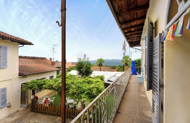 Gästehaus "Quadrifoglio" in Lago d'Orta mit Balkon, Gemeinschaftsgarten & WLAN