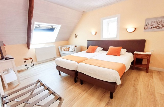 Gästezimmer 2 von Kerantum mit gemeinsamer Terrasse, gemeinsamem Garten und WLAN