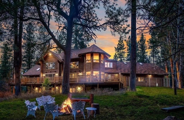 Guest suite attached to log home in the FOREST