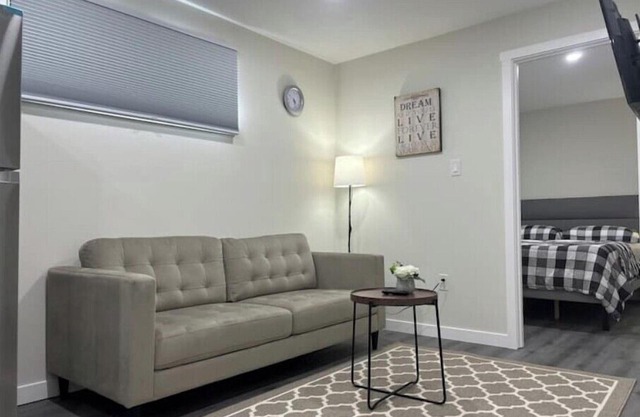 Guest Suite - Cozy Crib