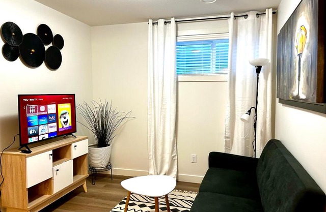 Guest Suite in West Edmonton