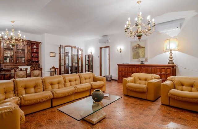 GuestHost - Mare Monti Apartment 8