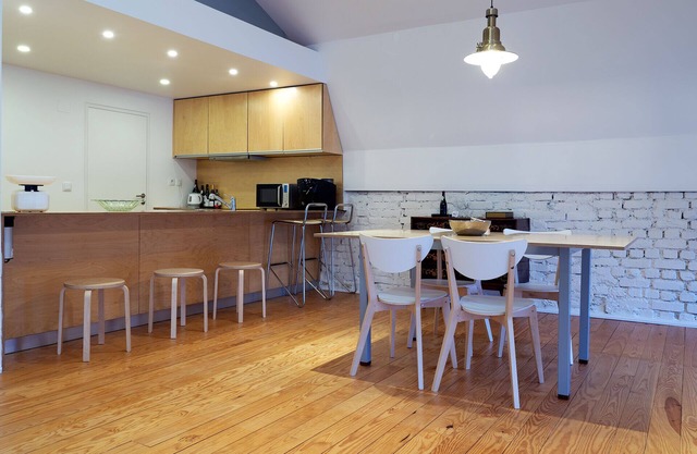 GuestHouse Charme - Loft Apartment M - Centro Viseu - WLAN