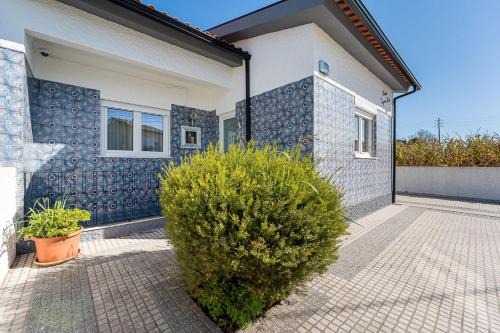 GuestReady - A classic Portuguese-style home