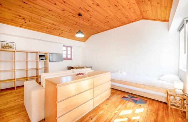 GuestReady - Charming Home In Setúbal