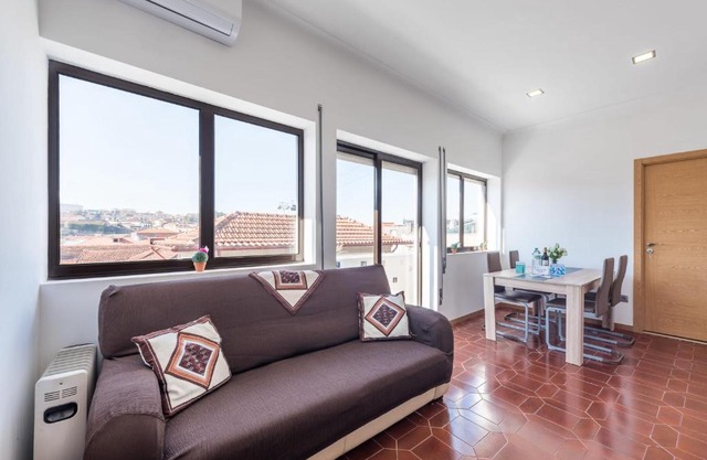 GuestReady - Eloquence Flat