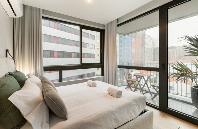 GuestReady - Grey Roof Gaia
