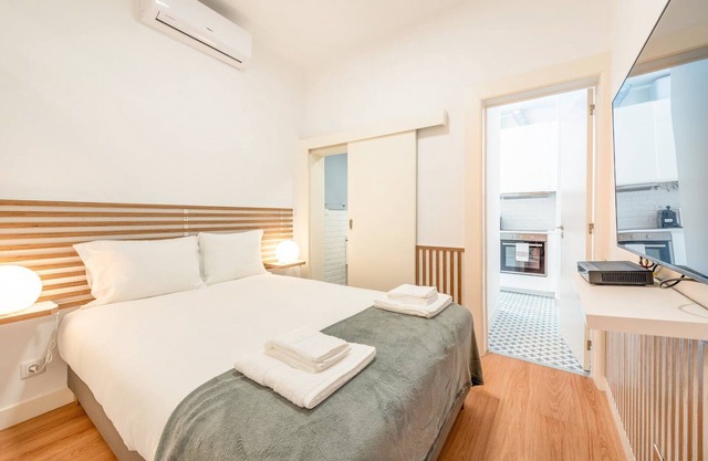 GuestReady - Neoclassical-era Building in Lisbon
