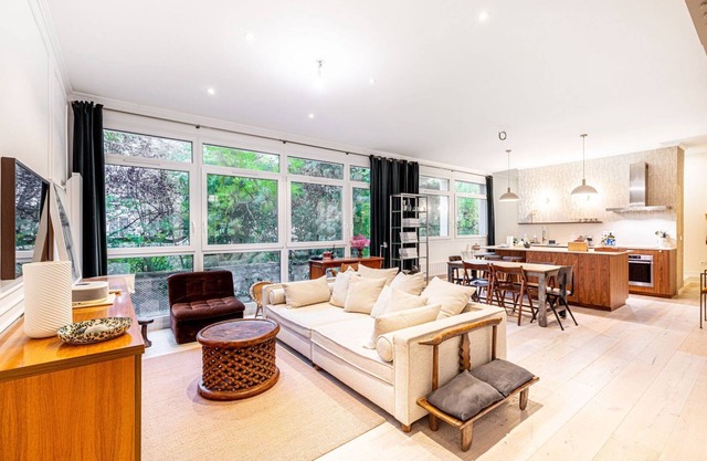 GuestReady - Parisian Suburbs Stay