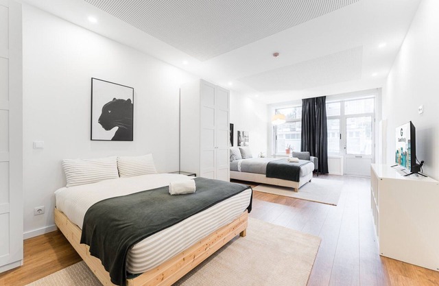 GuestReady - Uptown suites 5