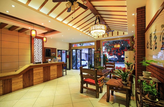 Guilin Gunanmen Hotel