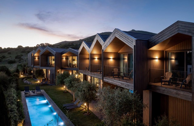 Guincho Floating Book Villa by CadenzaLux