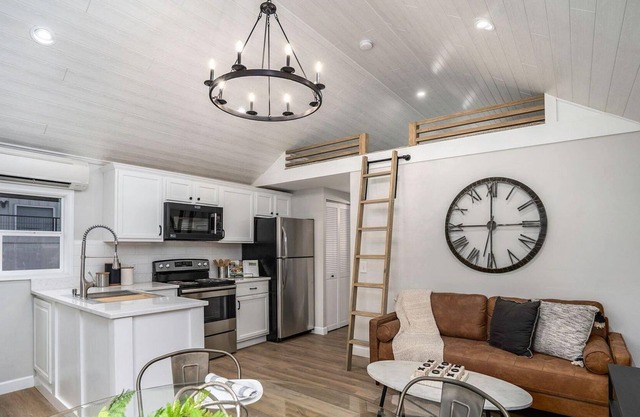 Gun Lakes Mindful Stay