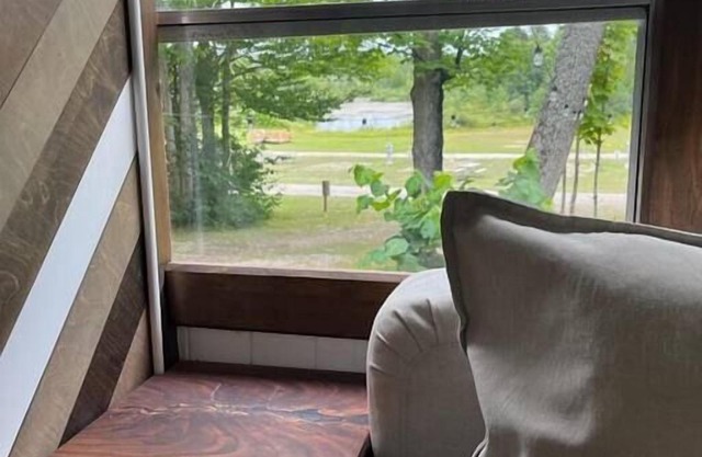 “Gus the Bus” Luxury Glamping RV | Tobermory