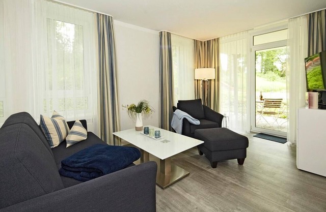 Hübsches Ostseeapartment in Parkanlage mit Terrasse und direktem Strandzugang!