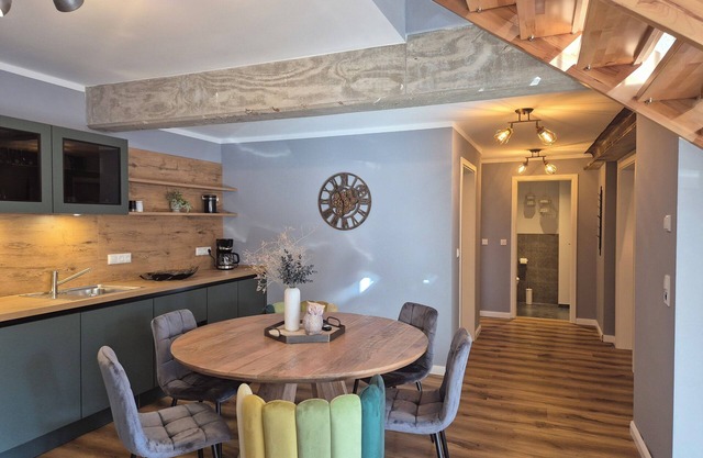 Hünzinger Dorfschmiede - Ferienwohnung Eichhörnchen