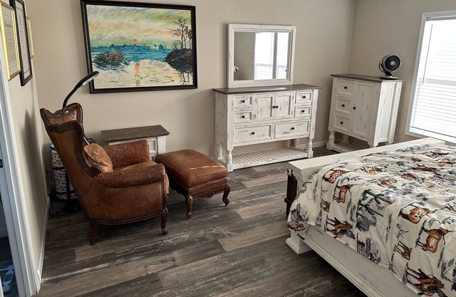 H14 Farms. Enjoy all of a 30-acre farm between College Station and Round Top.