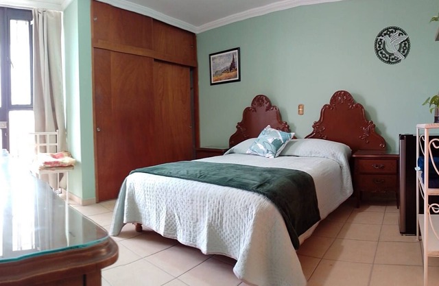 Habitación Privada "colibrí". ¡A 10 Minutos del Centro Histórico!