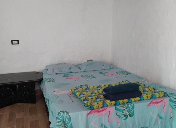 Habitación para pareja con baño compartido
