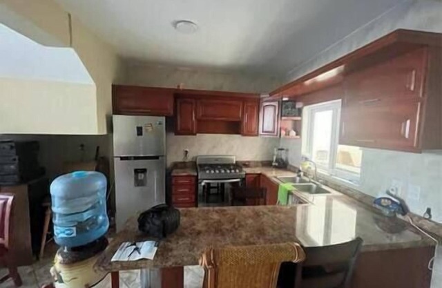 Hacienda Antigua 2BD 2BTH, 7-9 People, A/C & Fans, Prados Del Nilo Neighborhood