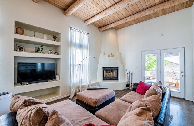 Hacienda del Sueño - 3 bedroom
